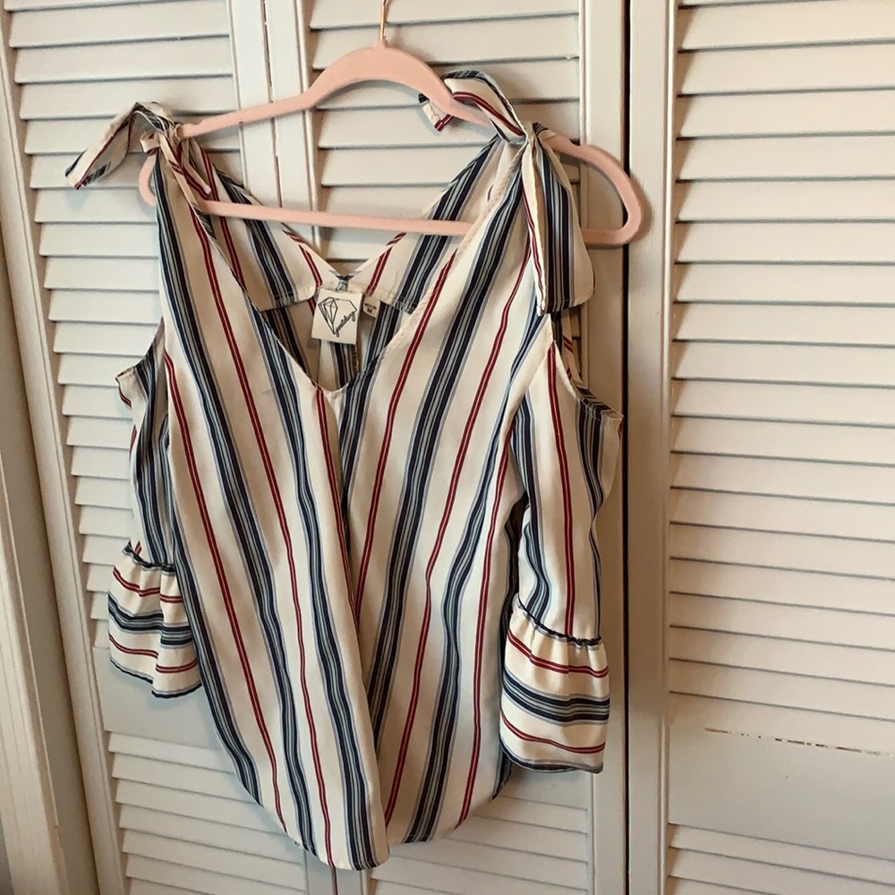 Cute blouse